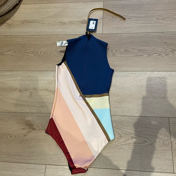 Ripcurl g-bomb sleeveless spring suit - Picture 2 of 3